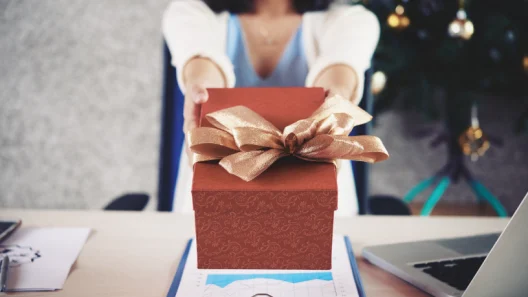 presentes natalinos para funcionários